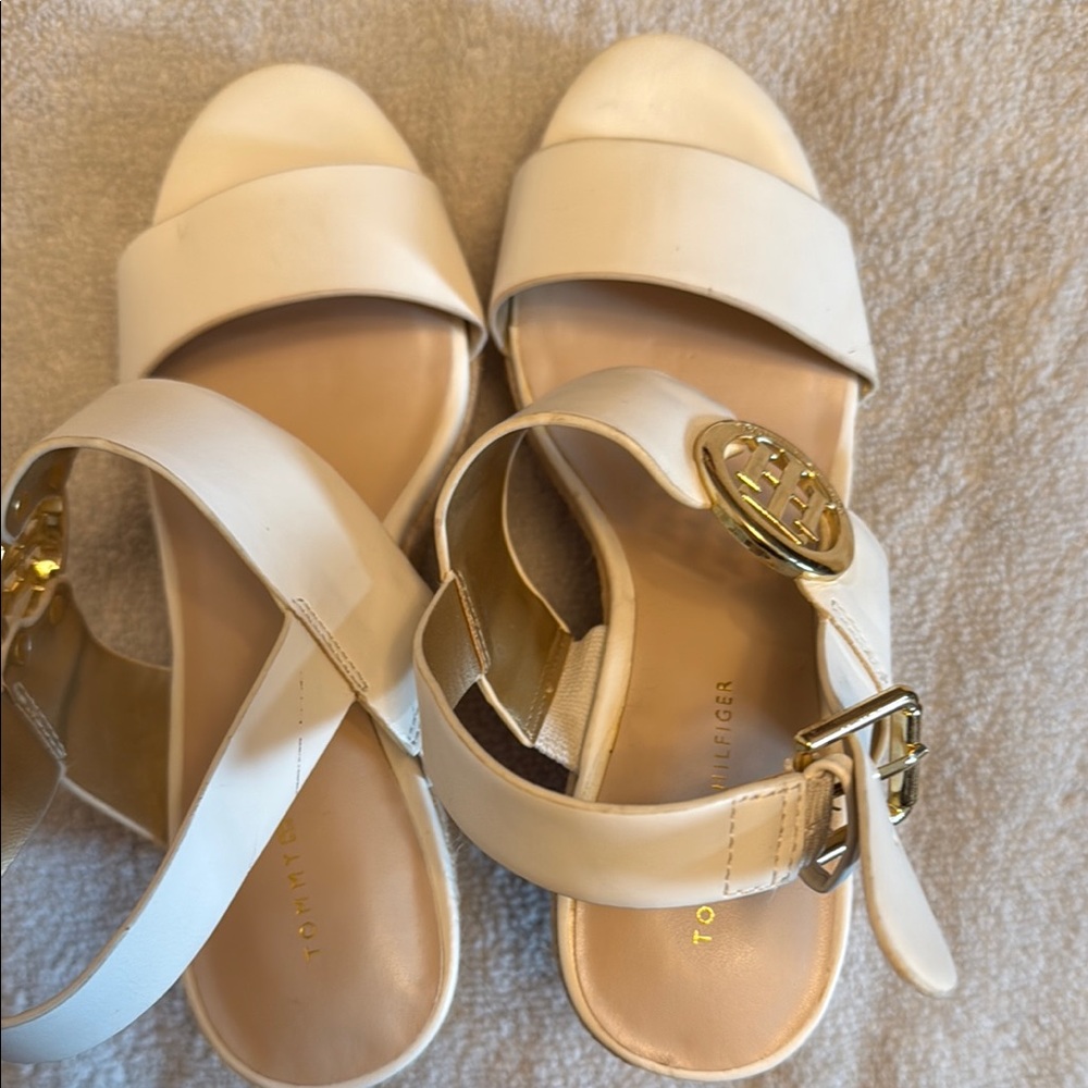 Tommy Hilfiger Cream Sandals with Wide Straps